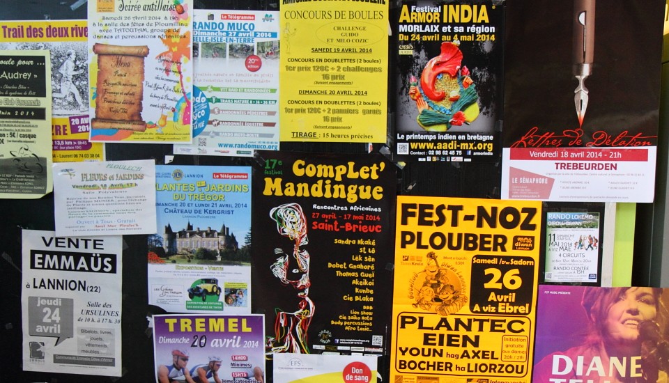 Bretagne-Urlaub-Veranstaltungen: Informationen am schwarzen Brett.