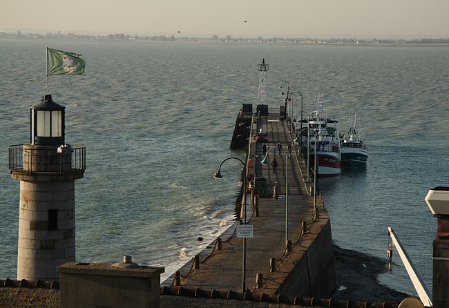 Bretagne-Nordk&uuml;ste Cancale: Der Hafen, einst Ausgangspunkt der Austern-Karawane.