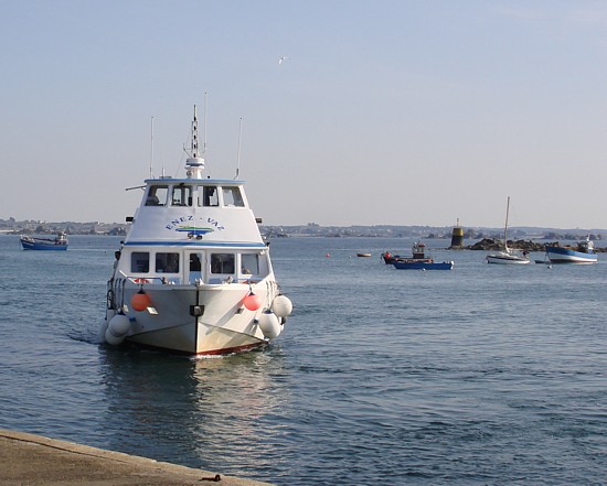 Bretagne-Insel &Icirc;le de Batz: R&uuml;ckfahrt mit der "Enez Vaz".