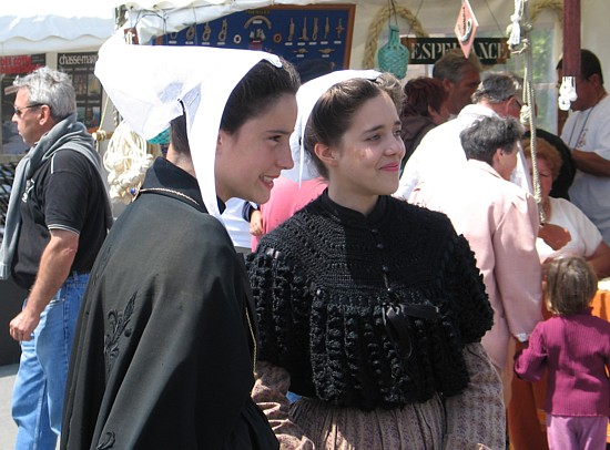 Hafenfest in Ploumanac&acute;h an der Nordk&uuml;ste der Bretagne.