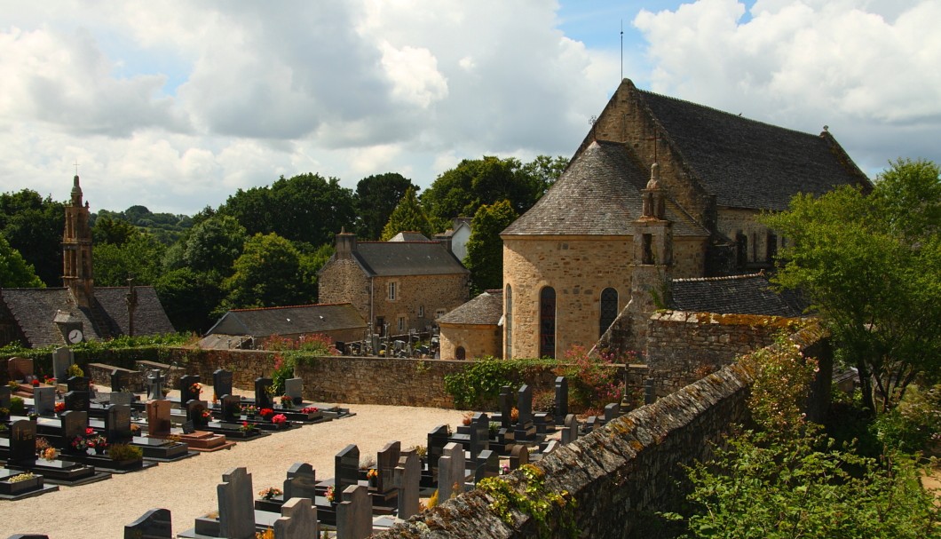 Abtei Daoulas - Friedhof