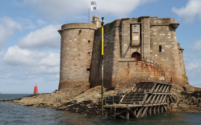 Ferienhaus Bretagne Urlaub: Insel Château du Taureau