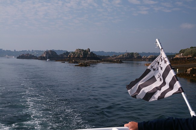 Bretagne Insel Île de Bréhat: Beginn der Rundfahrt.