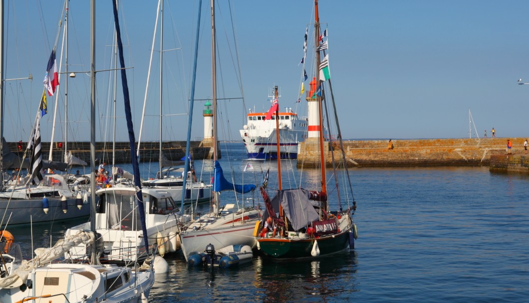 Die Fähre im Hafen der Insel Île de Groix