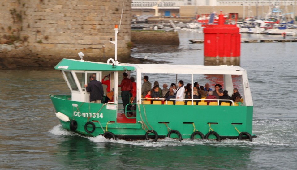 Concarneau in der Bretagne: Die kleine Fähre