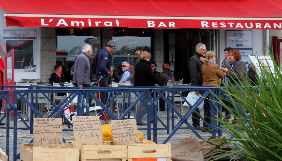 Amiral in Concarneau - Treffpunkt für Bretagne-Krimifans