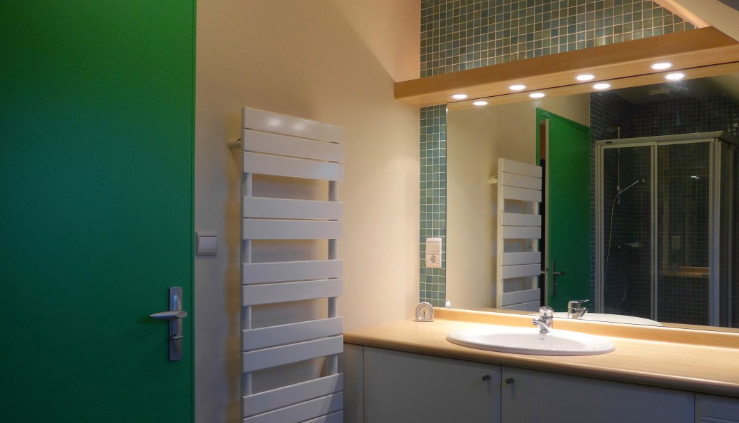 Ferienhaus Bretagne La Villa Arvorel in Tr&eacute;beurden - Bad oben