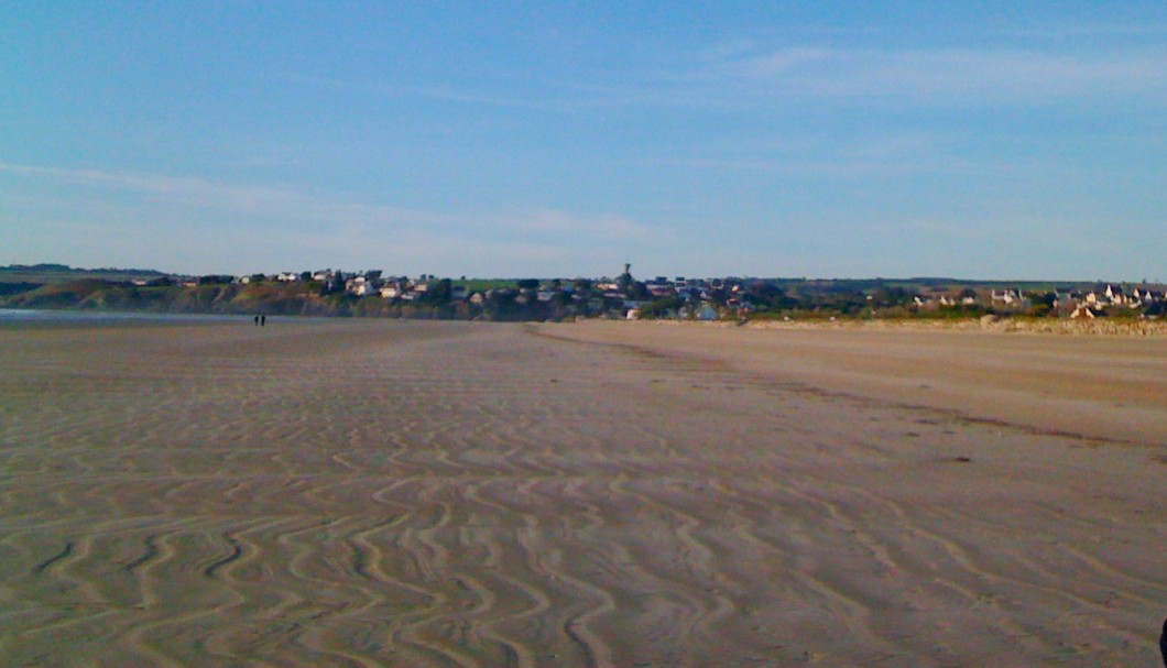 Ferienhaus Bretagne Lescorveau - Kilometerweit Strand