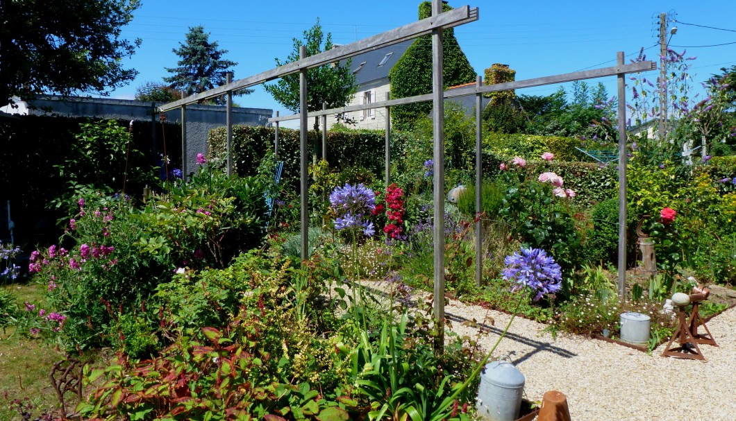 Ferienhaus Bretagne Les Troenes Garten 2