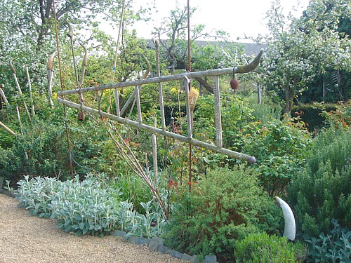 Ferienhaus Bretagne "Altes Steinhaus TyCoz": Gartenansicht.