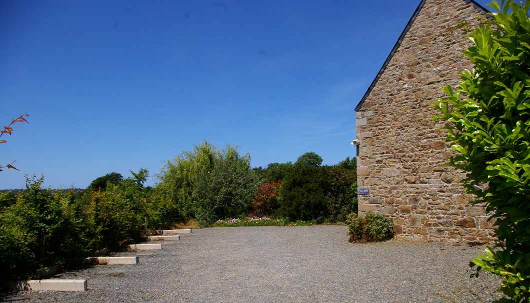 Gästezimmer Bretagne Le Colombier - Parkplatz