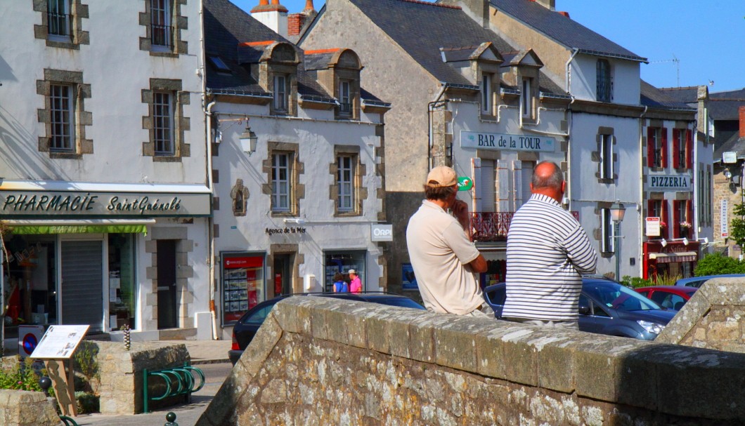 Batz-sur-Mer - vor der Kirche