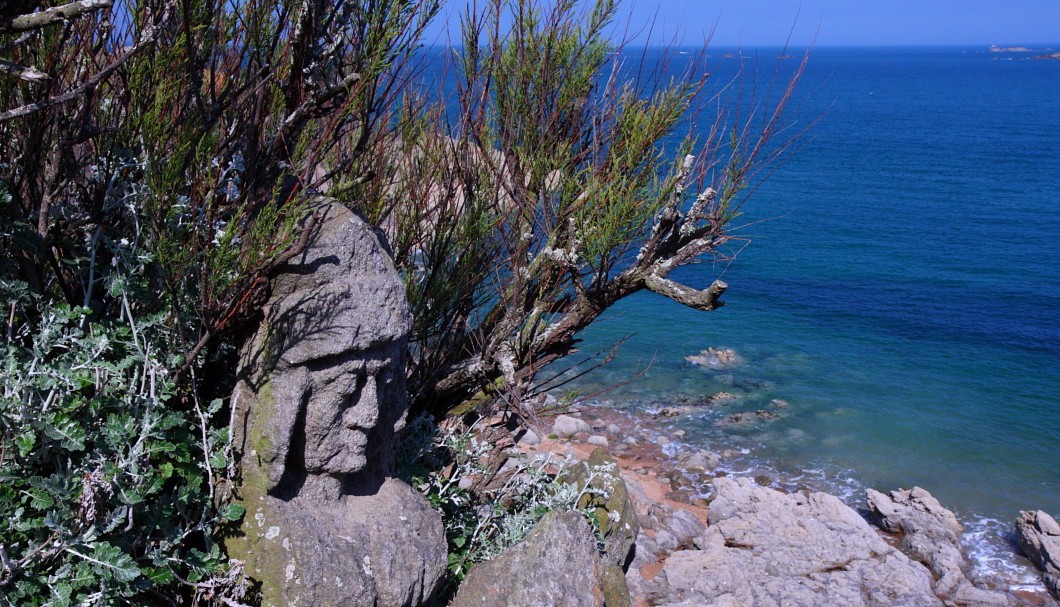 Bretagne Kunst: Die Granitskulpturen des Abbé Fouré