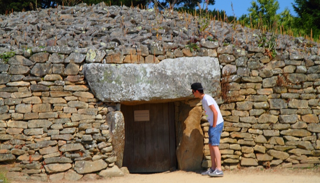 Locmariaquer Dolmen Table des Marchands - der Eingang