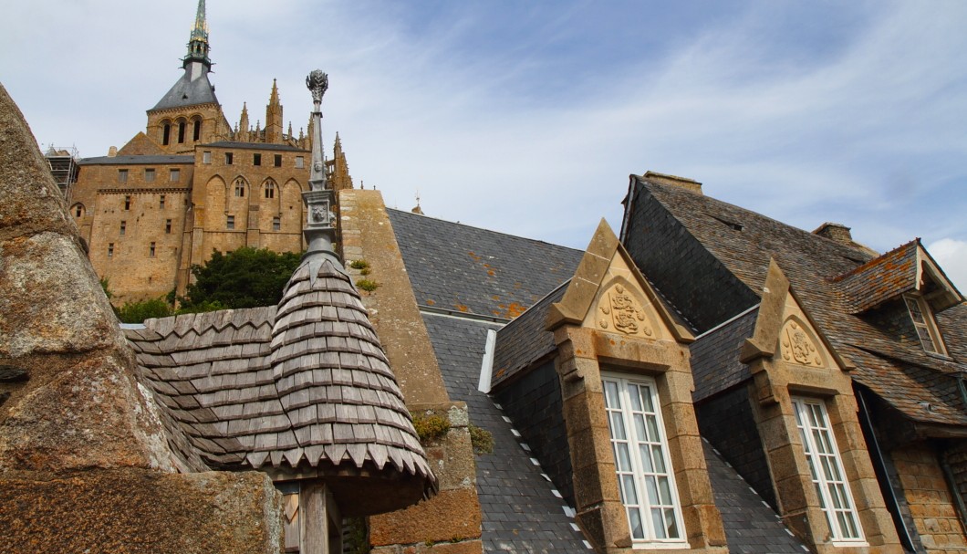 Mont-Saint-Michel - Häuser am Klosterberg