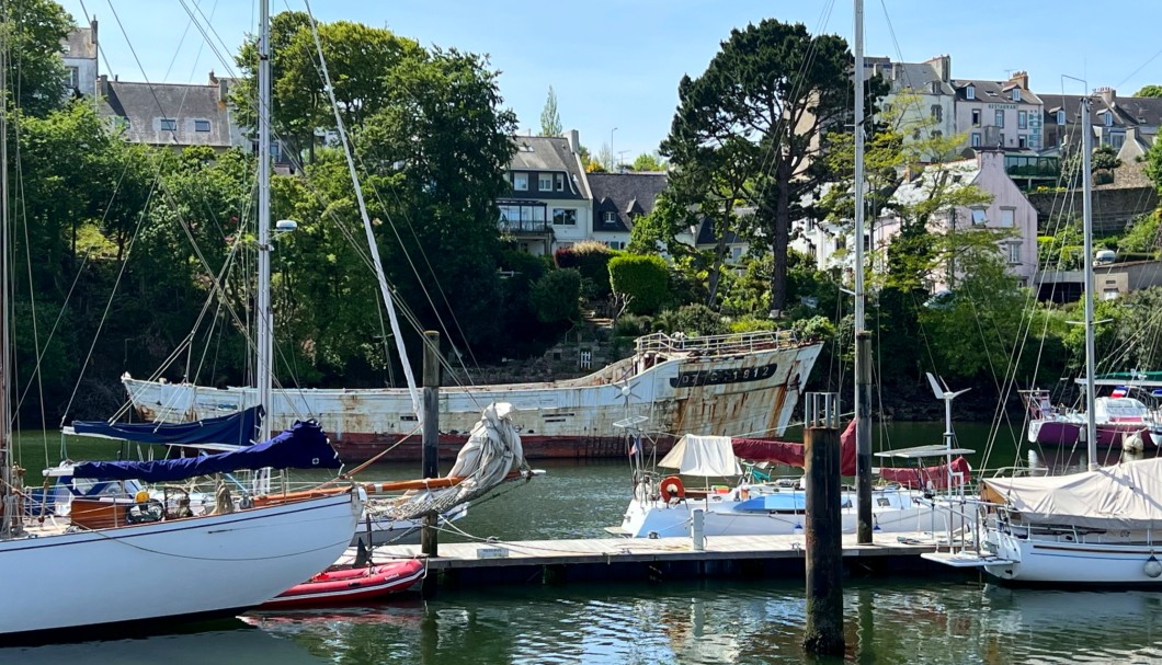 Douarnenez im Bretagne-Uraub am Meer