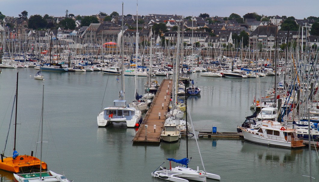 Bretagne Wassersport La Trinité-sur-Mer - Hafenpanorama