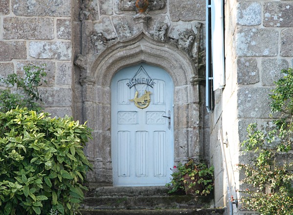 Bretagne-Architektur: Haus in St-Efflam.