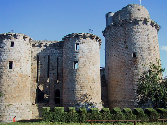 Bretagne Reise Burg Tonquédec