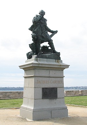 St-Malo an der Nordküste der Bretagne: Jacques Cartier, der Entdecker Kanadas.